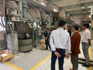 工場内見学